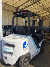 رافعة شوكية تعمل بالغاز UniCarriers FGE25T15